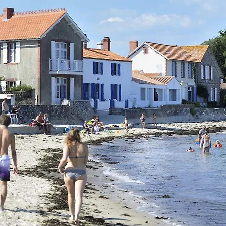 Maison Lumineuse, Renovee Proche Plage Avec Parking - Fr-1-224b-234