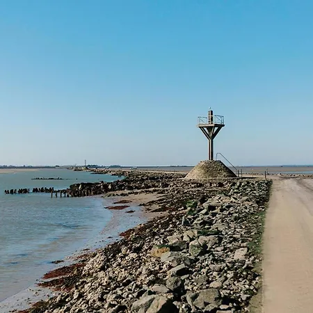 펜션 Maison Lumineuse, Renovee Proche Plage Avec Parking - Fr-1-224b-234